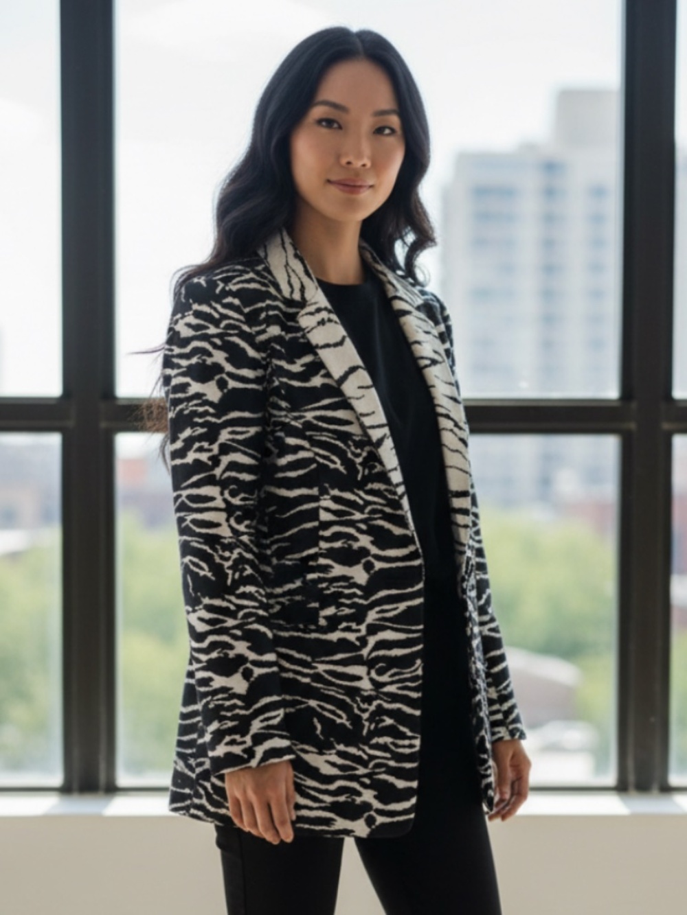 Chicos Jacket Blazer Coat Sz 2 (Large 12 14) Animal Print Zebra Black White